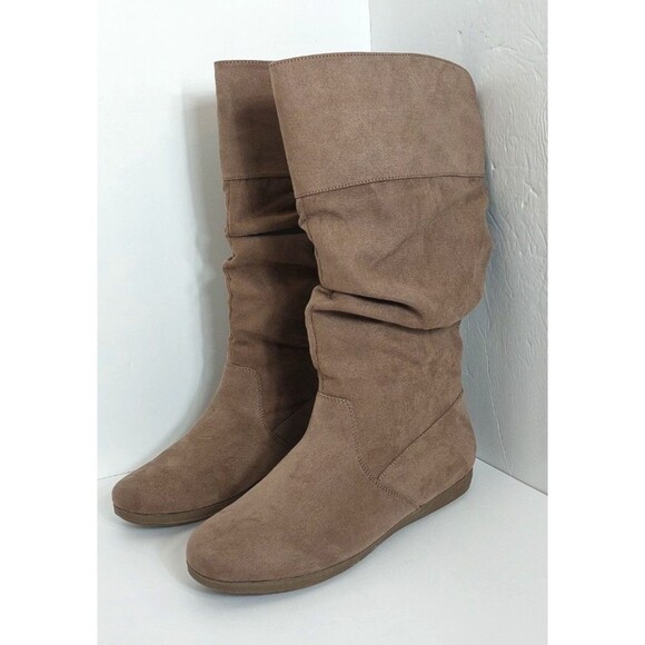 St. John's Bay Women's Size 12 Korba Flat Heel Slouch Boots 12M Taupe - Picture 3 of 14